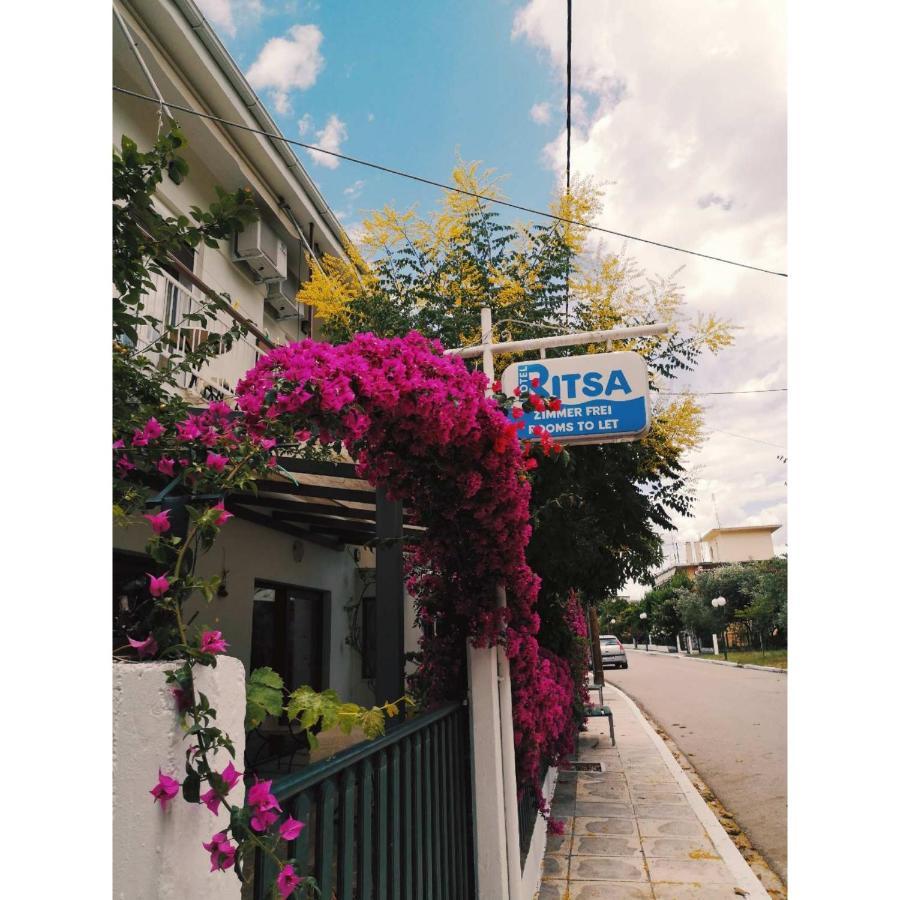 Hotel Ritsa Kamena Vourla Bagian luar foto