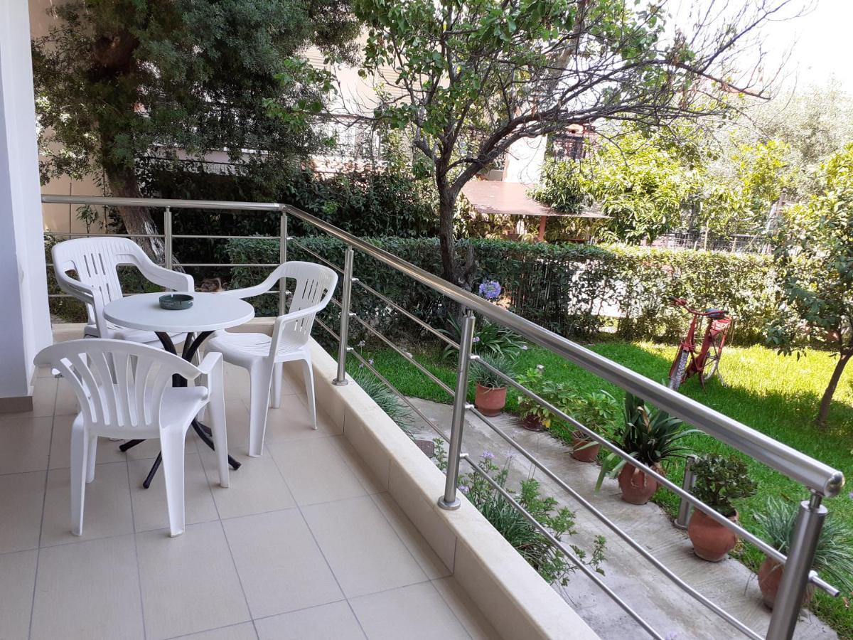 Hotel Ritsa Kamena Vourla Bagian luar foto